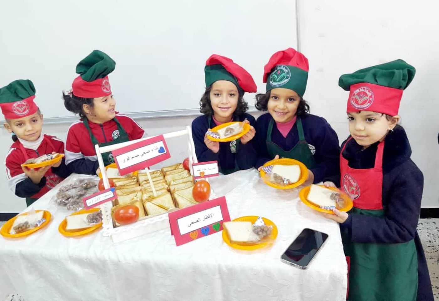 Cooking-Midaad-Students